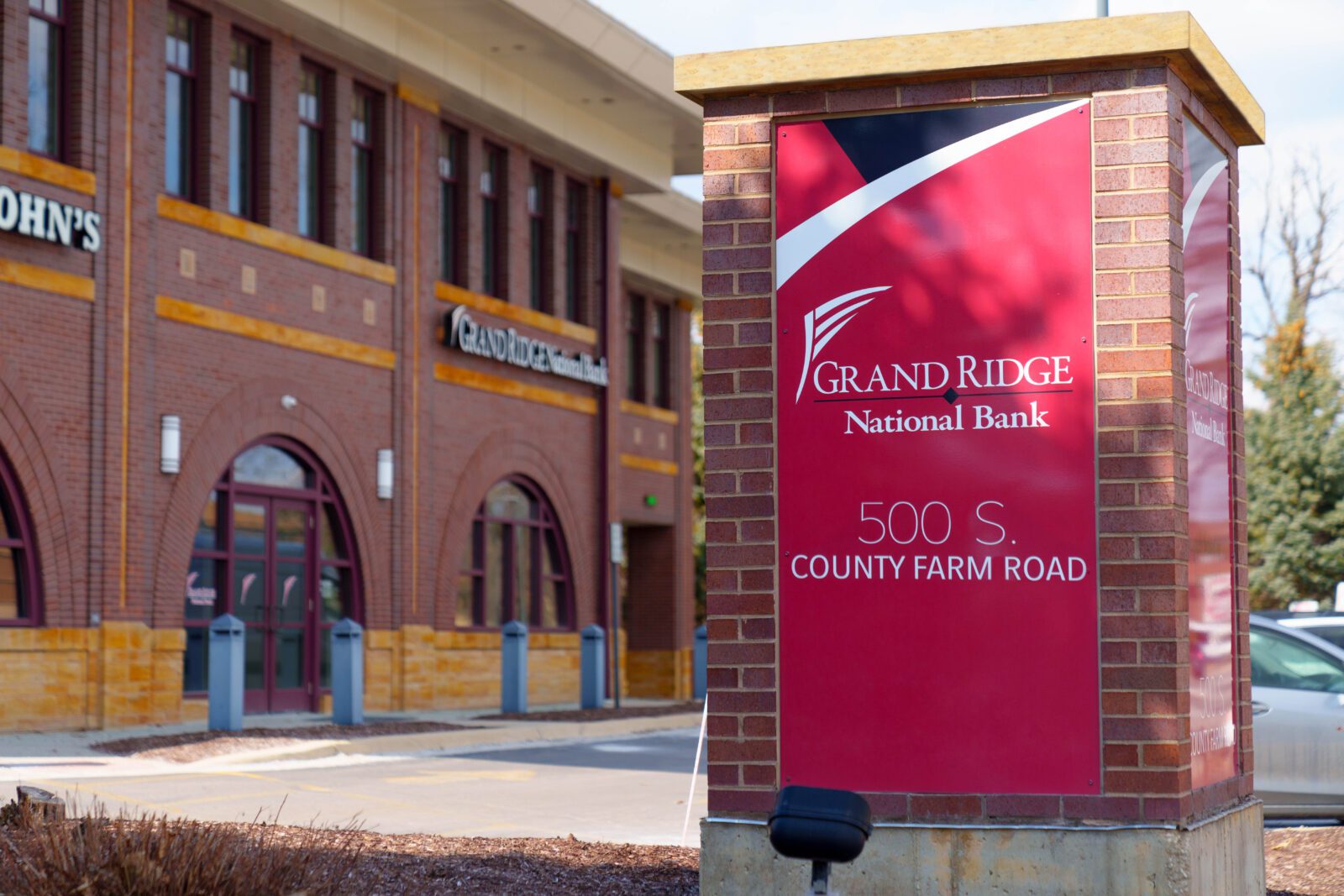 grand ridge national bank signage outside the office building